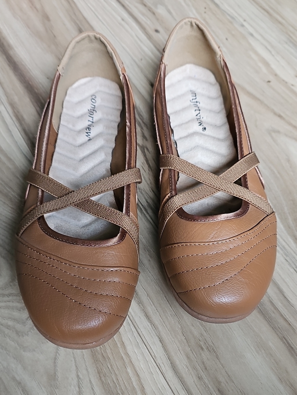 Comfortview Tan Cross-Strap Ballet Flats
